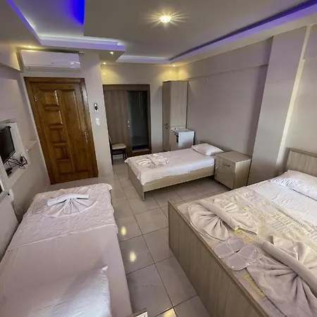 Hotel Asmali Altinoluk *
