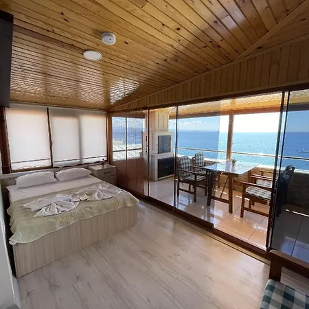 Asmalı Altınoluk Otel *